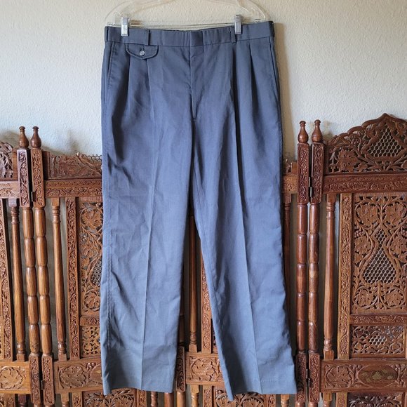 Vintage 80s/90s Men's Pleated Flap Pocket Khakis 36x29 - Made in USA - Picture 1 of 8